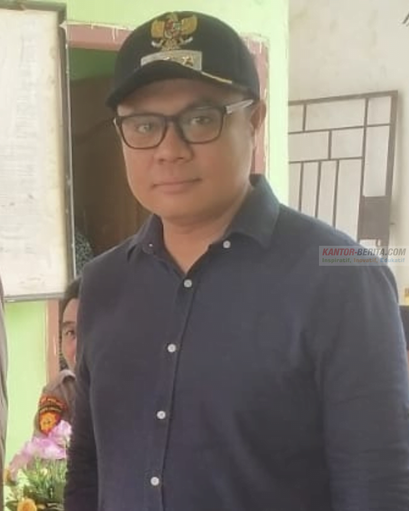 Camat Talo Yuniko Sosiawan