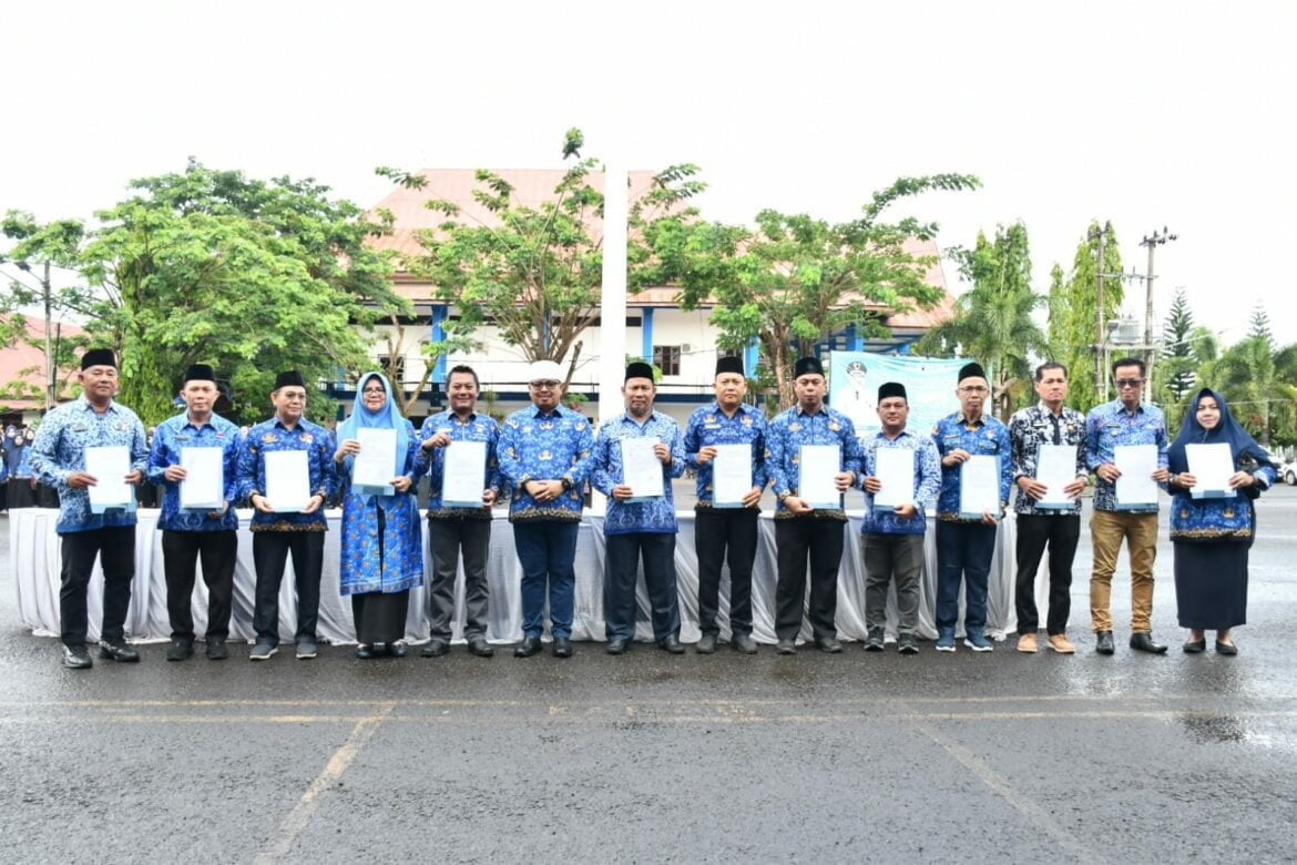 Penandatanganan Kontrak Kerja