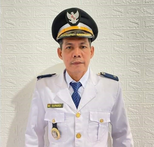 Pembangunan Jalan Rabat Beton Desa Penarik