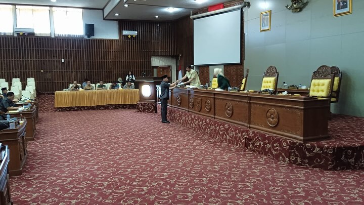Rapat Paripurna DPRD Bengkulu