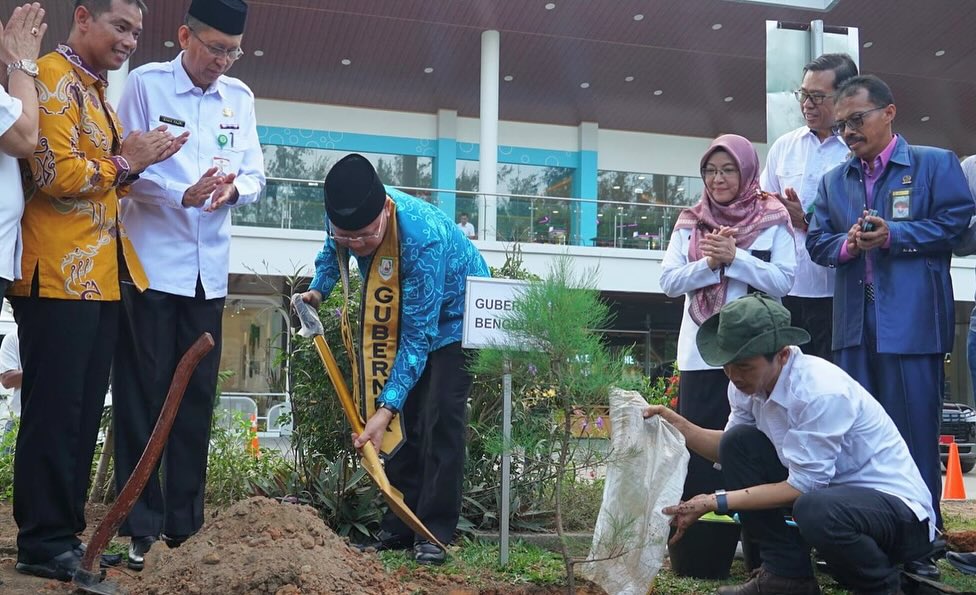 Aksi Penanaman Pohon Bengkulu