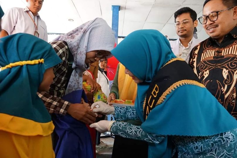 Pekan Imunisasi Nasional polio