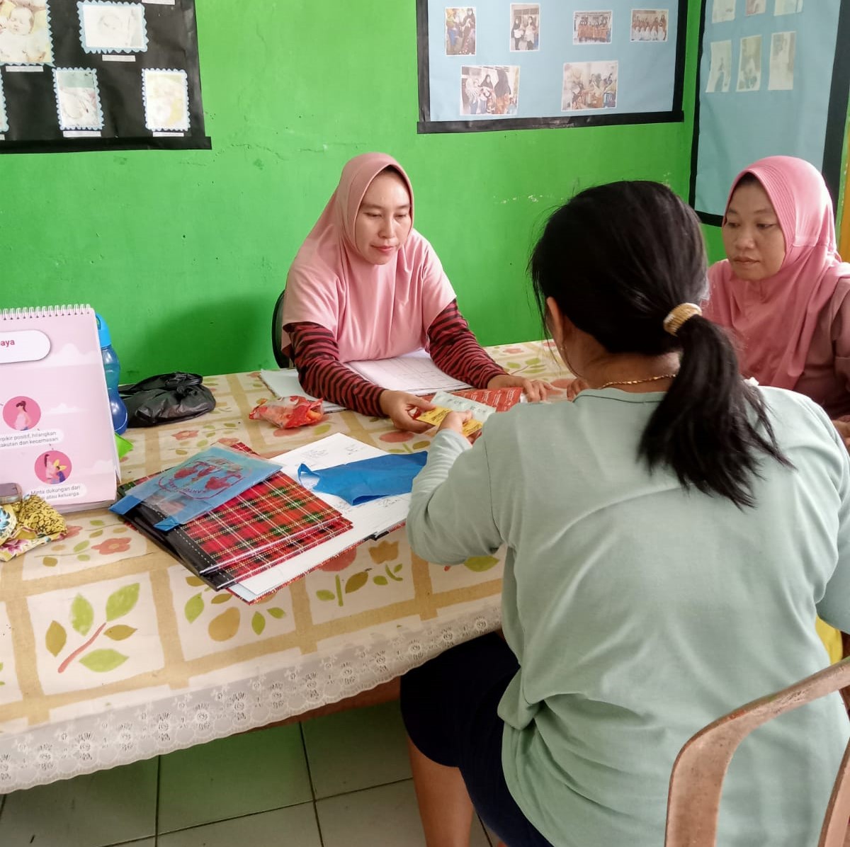 Pengobatan gratis Desa Tanggo Raso