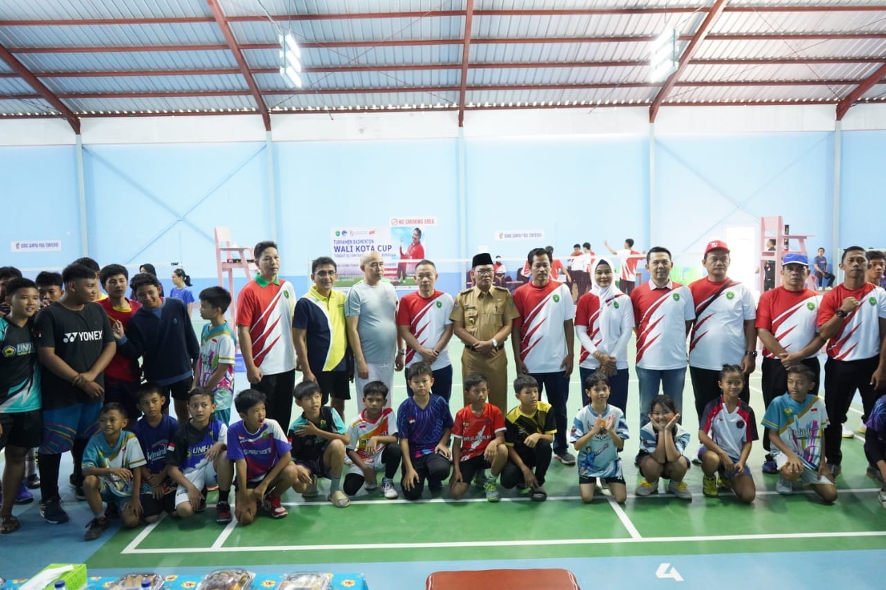 Turnamen Badminton Walikota Cup 2024