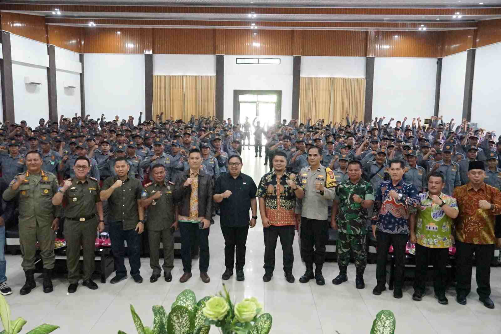 Pelatihan Satlinmas Pemilukada 2024