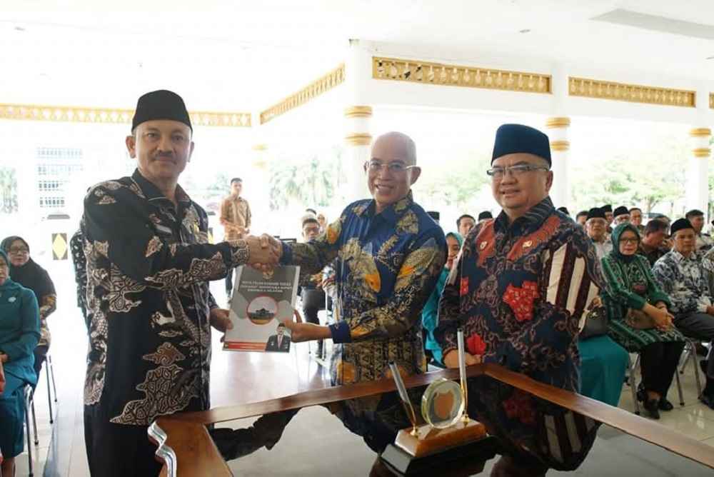 Bupati Bengkulu Selatan
