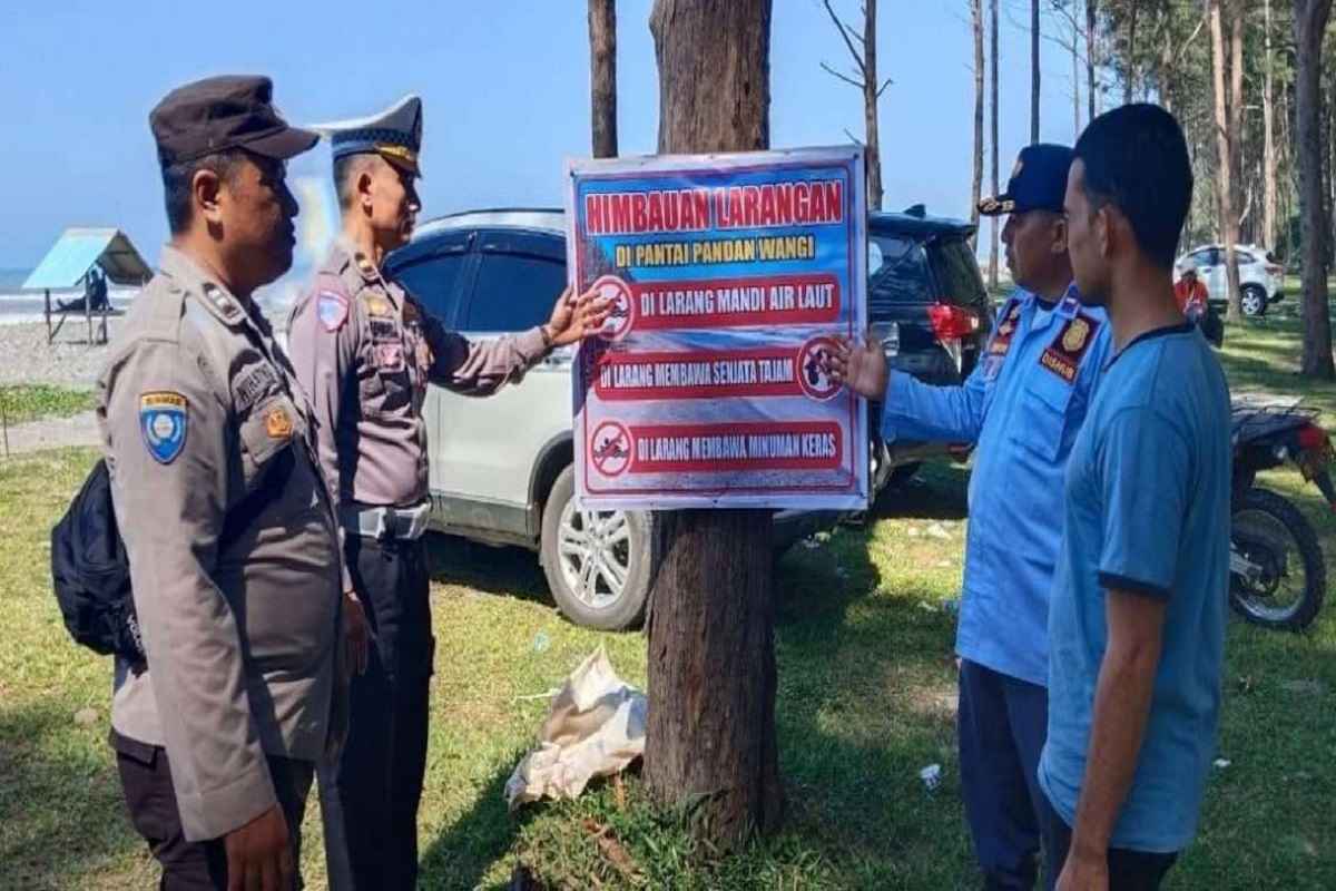 Patroli Polres Mukomuko Nataru 2025