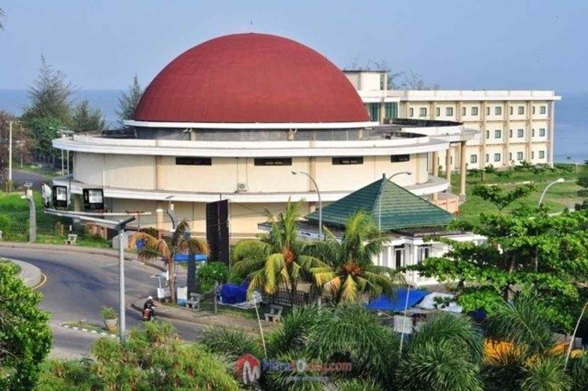 Revitalisasi Pasar Barukoto