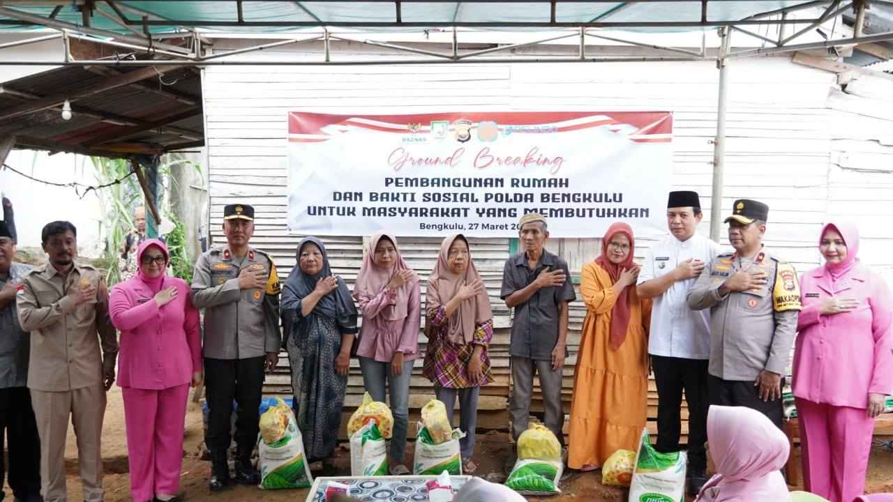 Polda Bengkulu Bedah Rumah