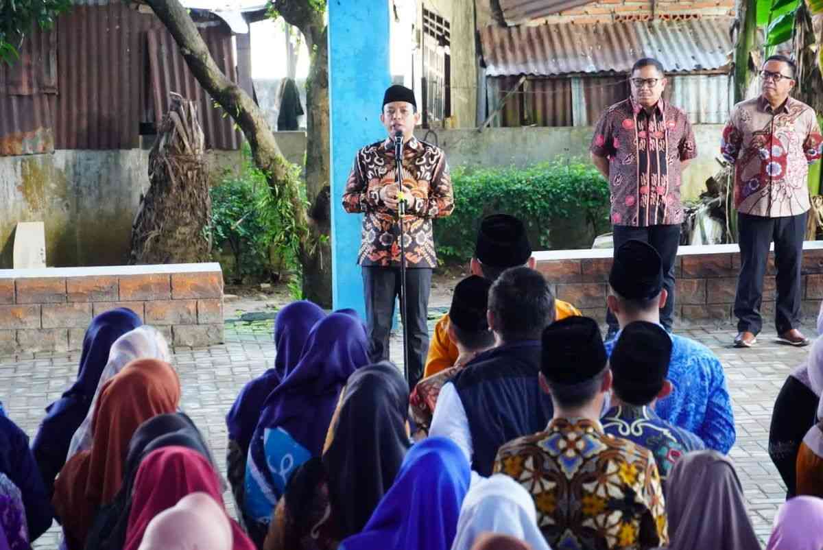 Unggul Akademik dan Non-Akademik