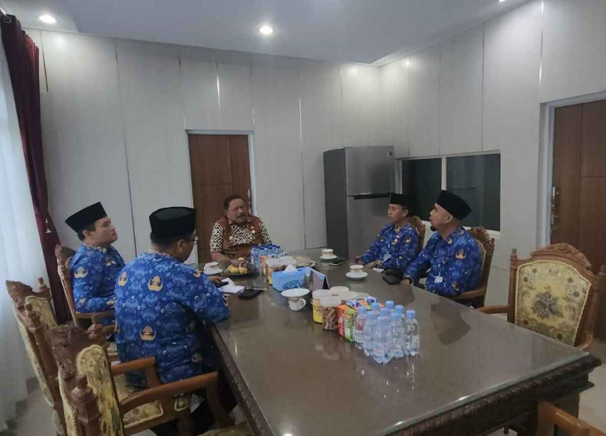 Klarifikasi Guru Honorer