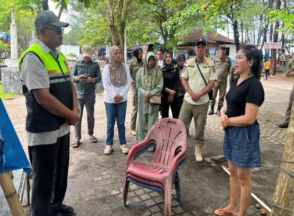 Video Viral Pantai Jakat