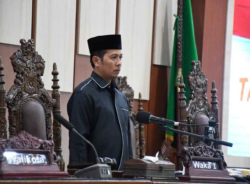 rapat paripurna DPRD Kota Bengkulu Raperda penyertaan modal