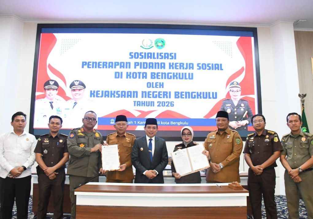 penerapan pidana kerja sosial Pemkot Bengkulu dan Kejari teken MoU
